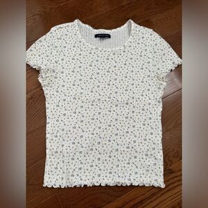 AMERICAN EAGLE FLORAL PRINT TSHIRT